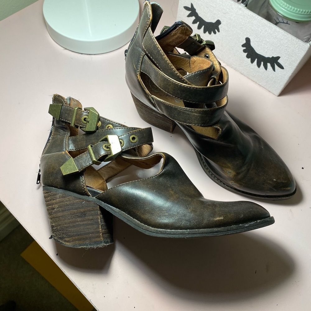 Jeffrey Campbell boots
